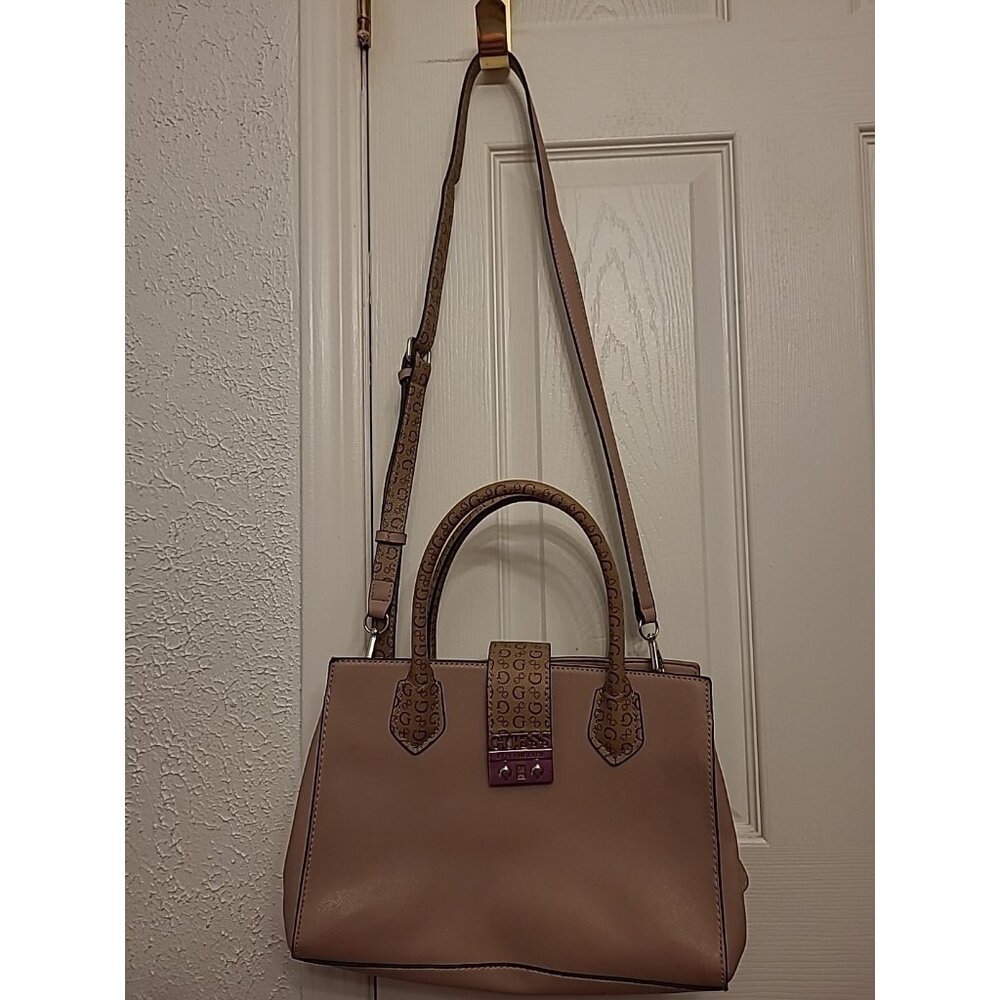 Guess Logo Los Angeles Handbag Satchel Purse Mauve Pink Beige Tan Shoulder Strap